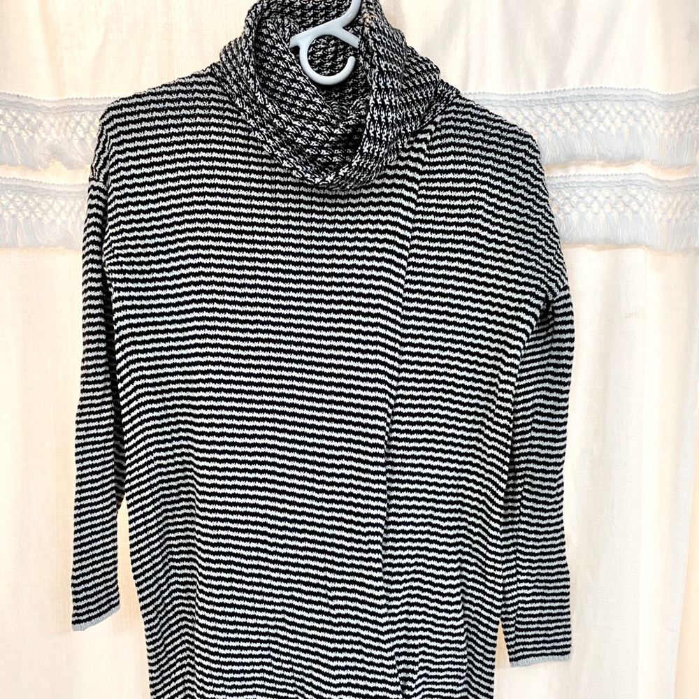 Cabi Fergi Split Sweater